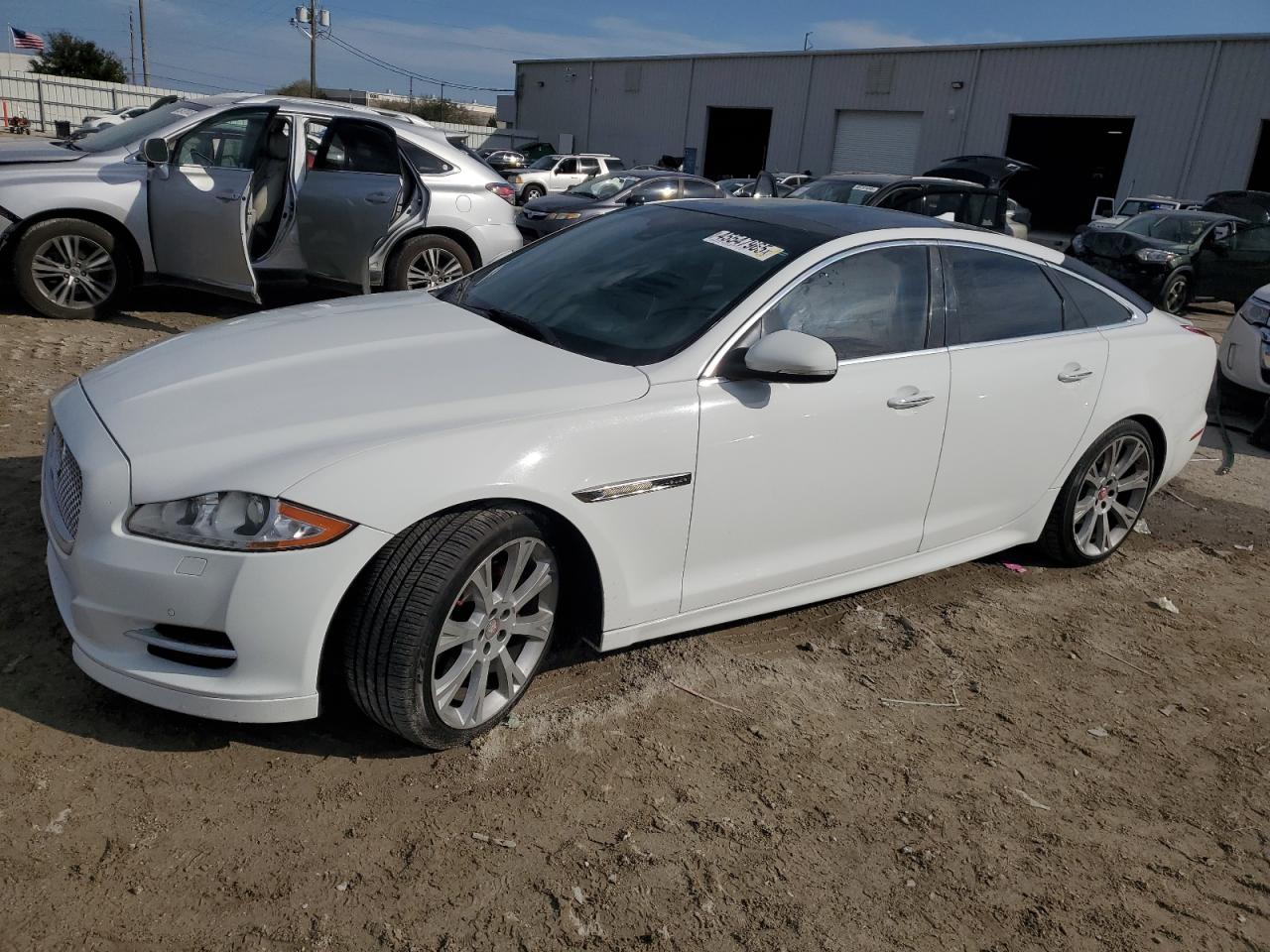 2015 Jaguar Xj за продажба в Jacksonville, FL - Side