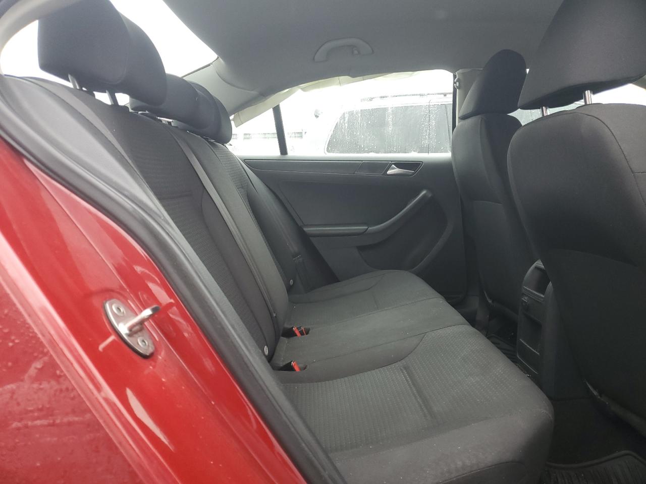 2016 Volkswagen Jetta - Image 10