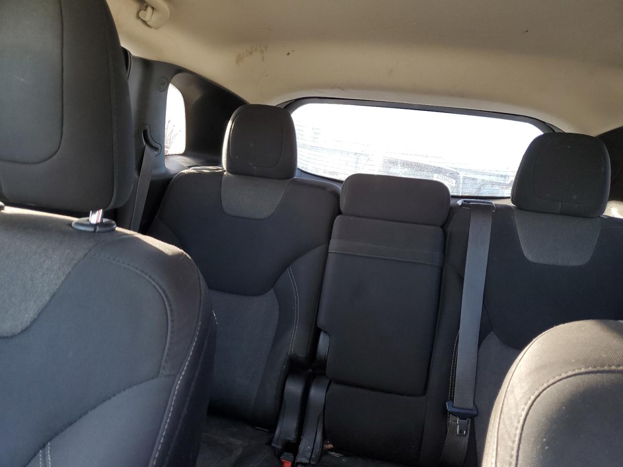 2014 Jeep Grand Cherokee - Image 10