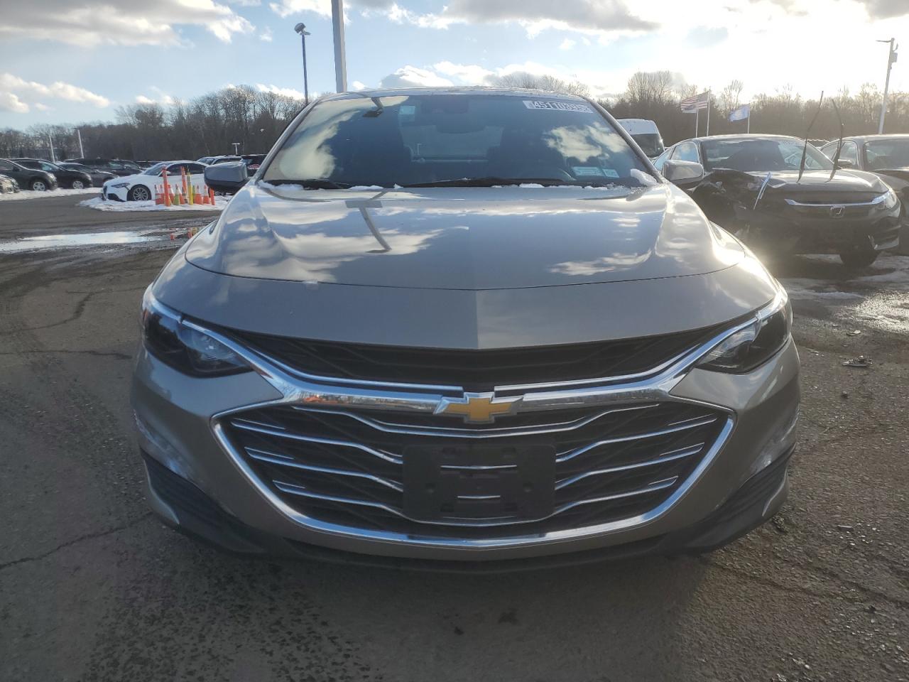 2023 Chevrolet Malibu - Image 5