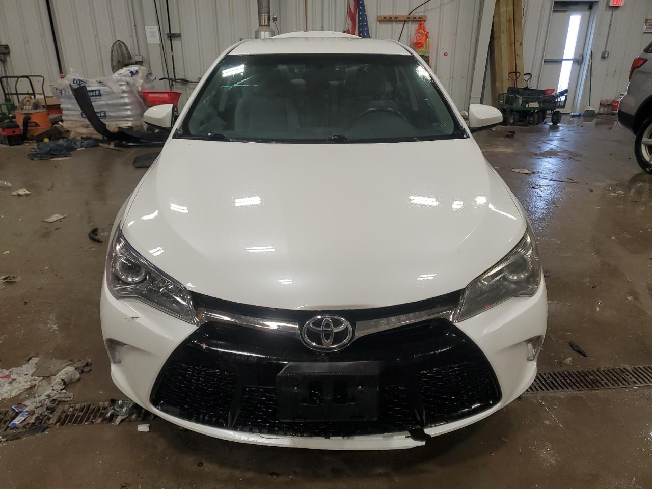 2017 Toyota Camry - Image 5