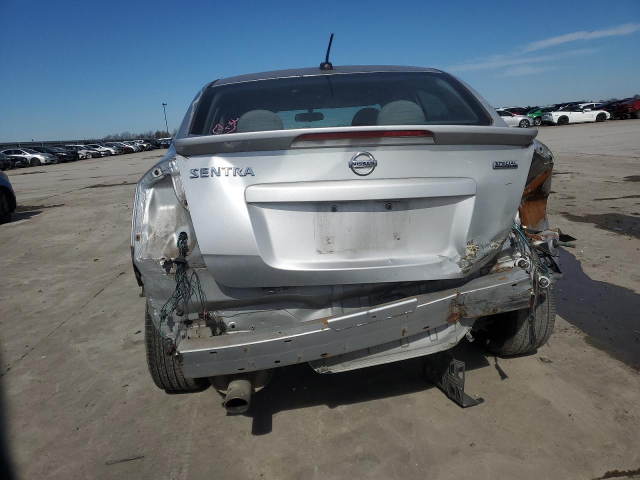 2012 Nissan Sentra - Image 6