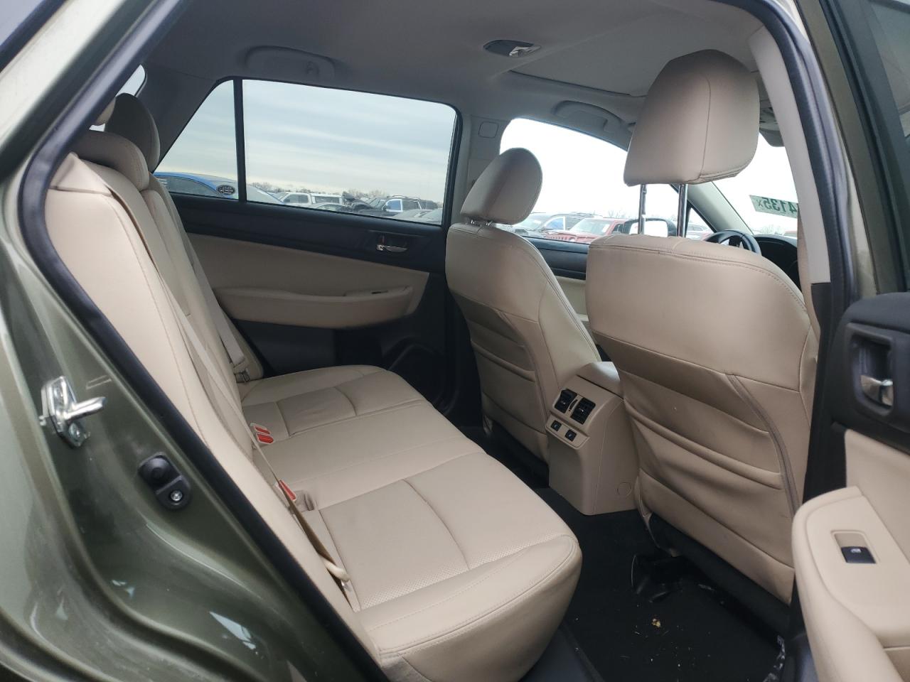 2017 Subaru Outback - Image 10