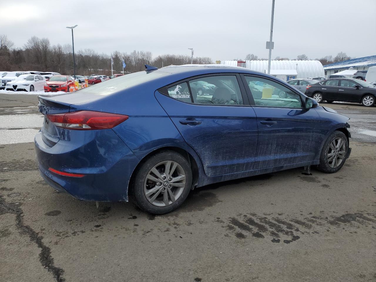 2018 Hyundai Elantra - Image 3