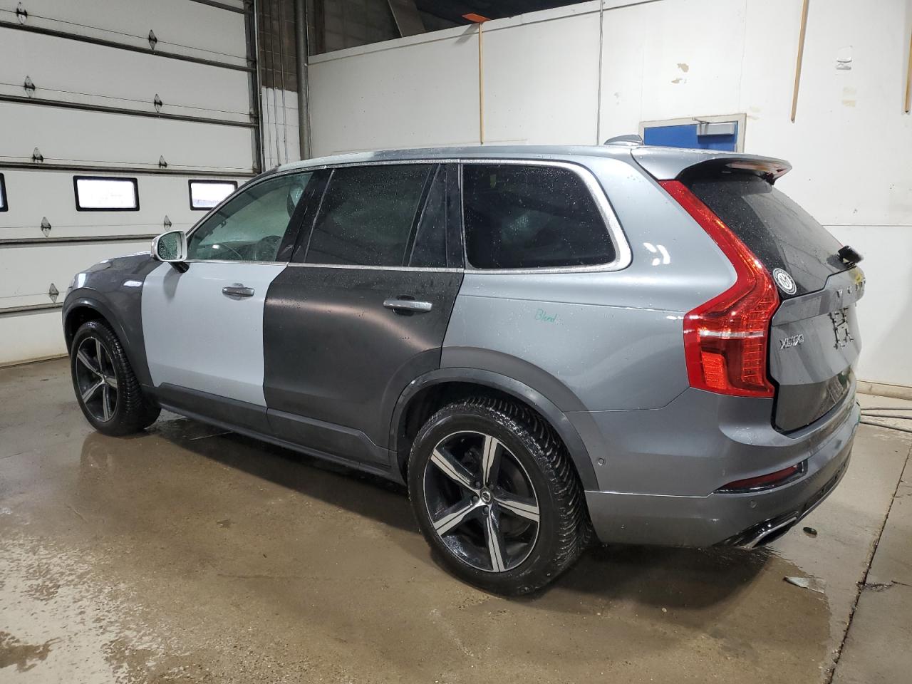2019 Volvo XC90 - Image 2