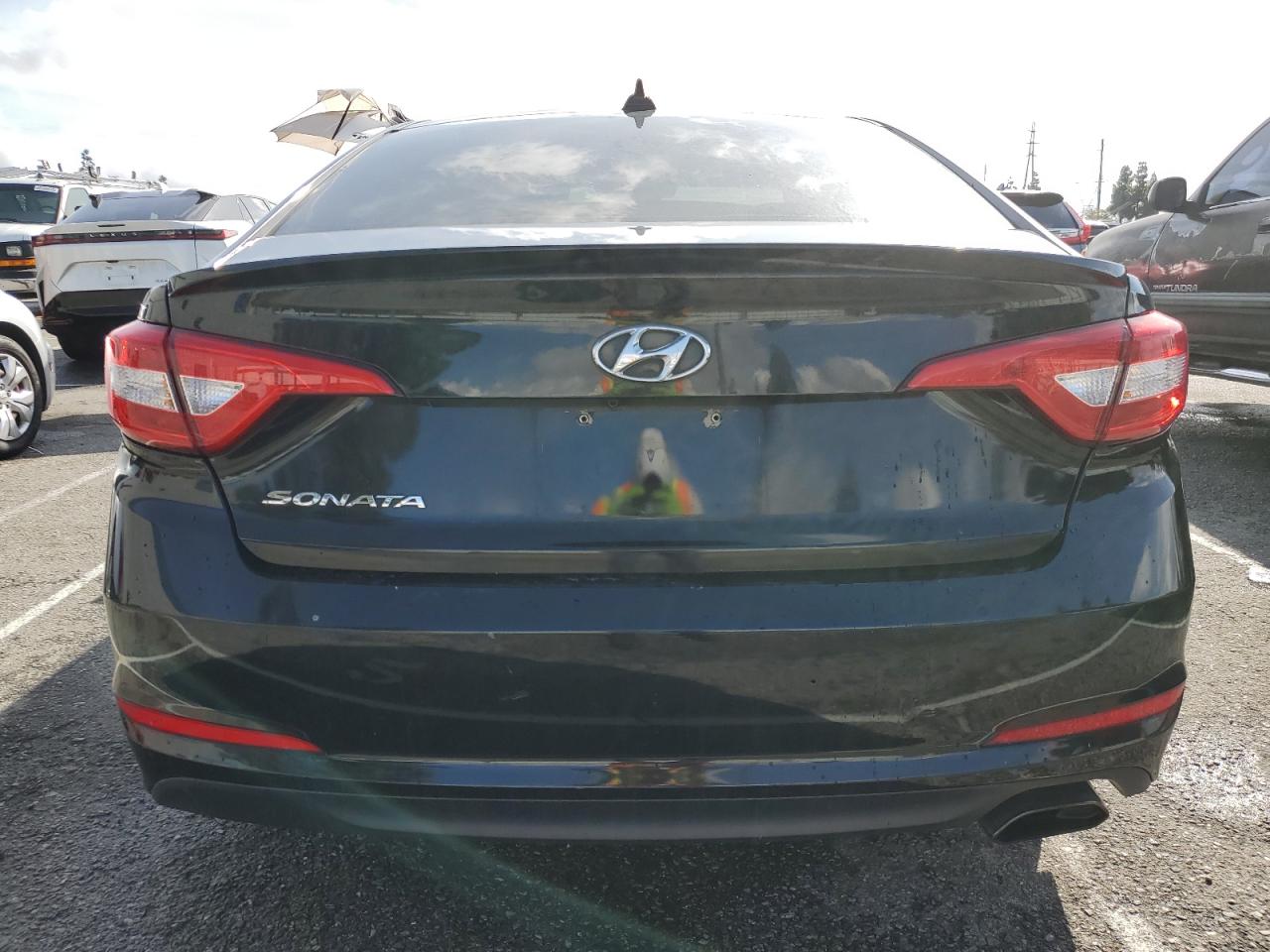 2016 Hyundai Sonata - Image 6