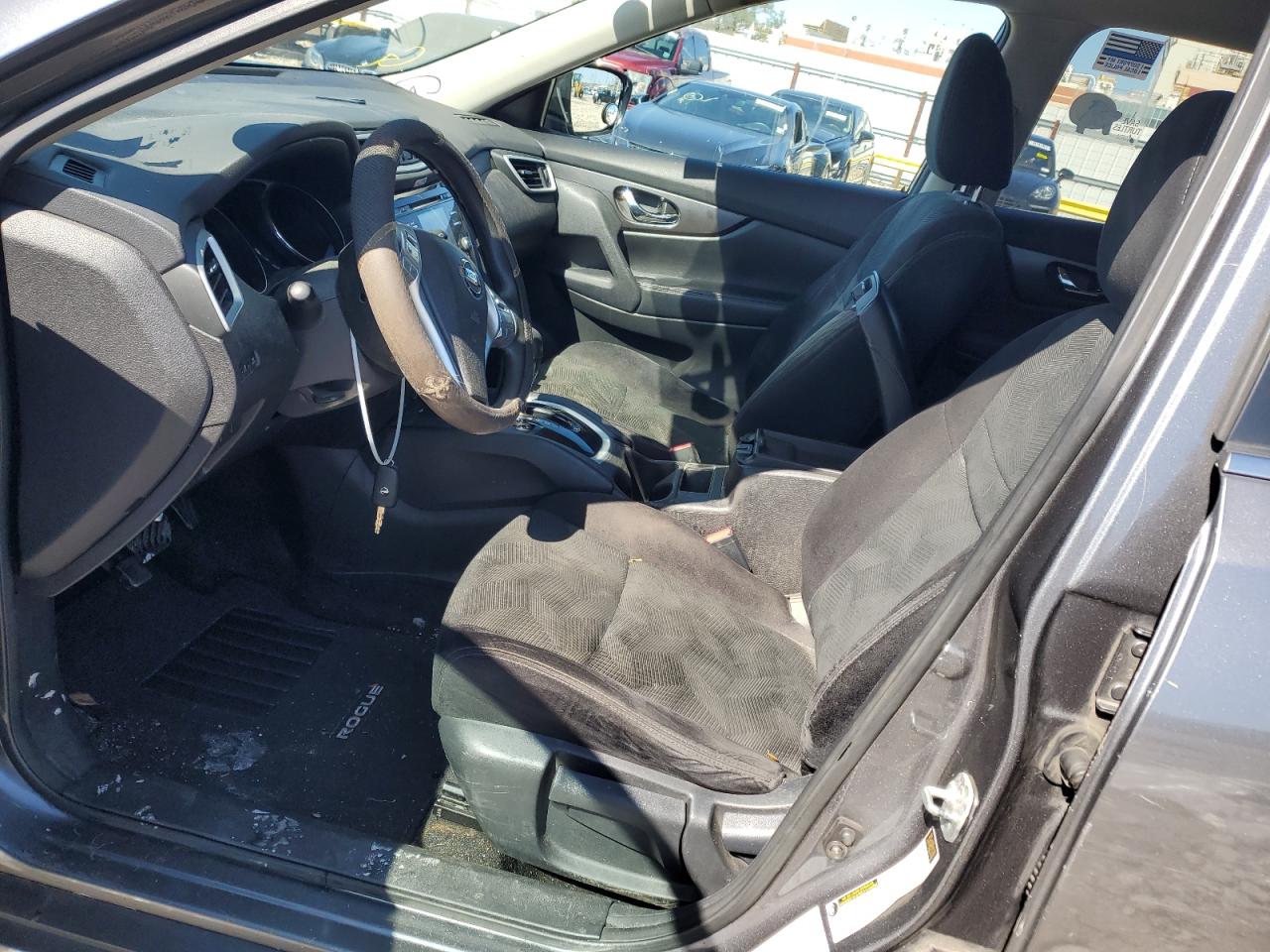 2015 Nissan Rogue - Image 7