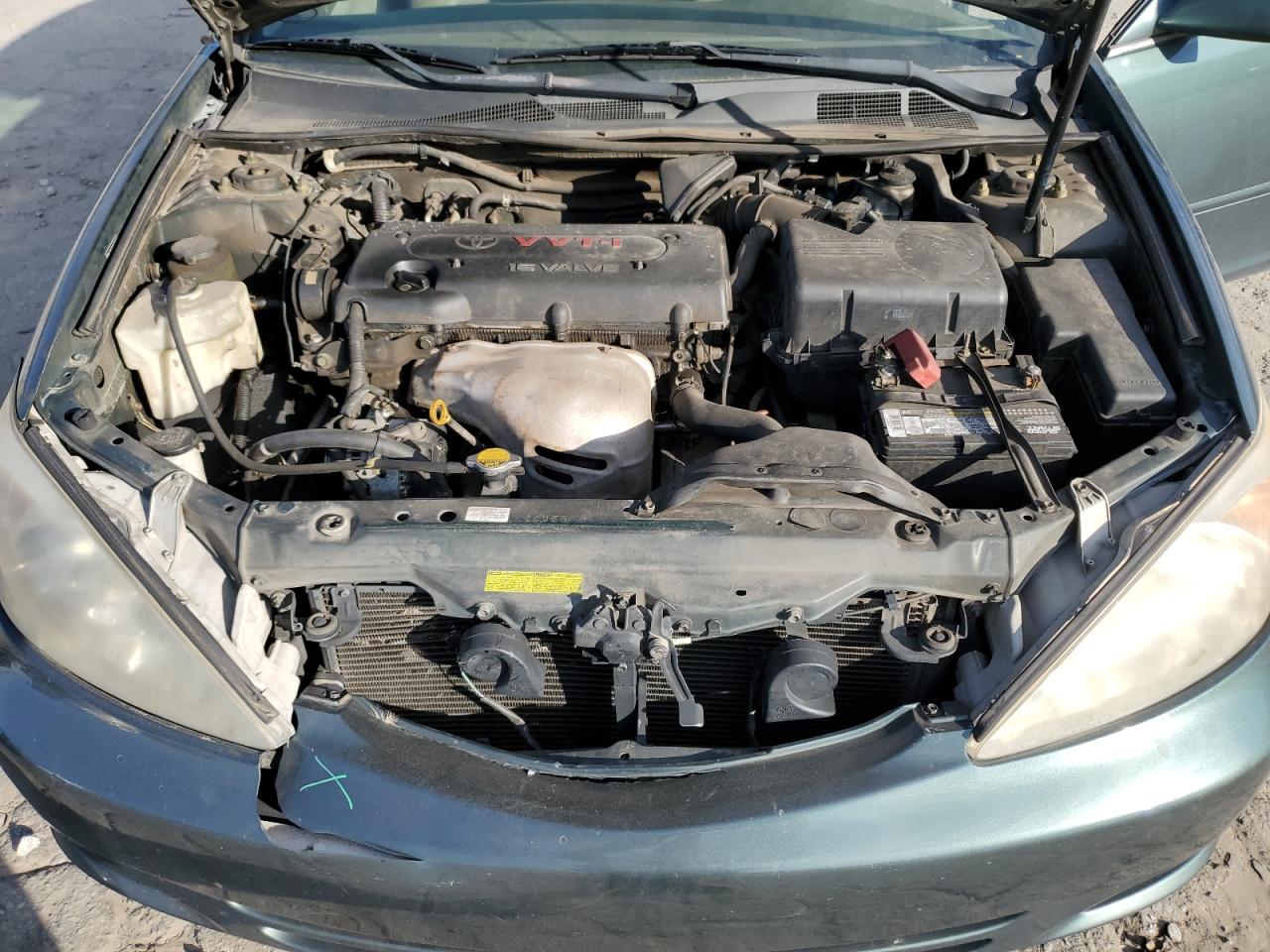 2004 Toyota Camry - Image 11