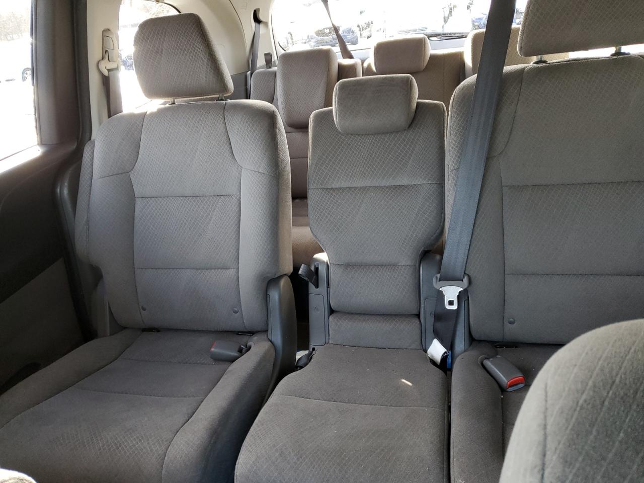 2014 Honda Odyssey - Image 10
