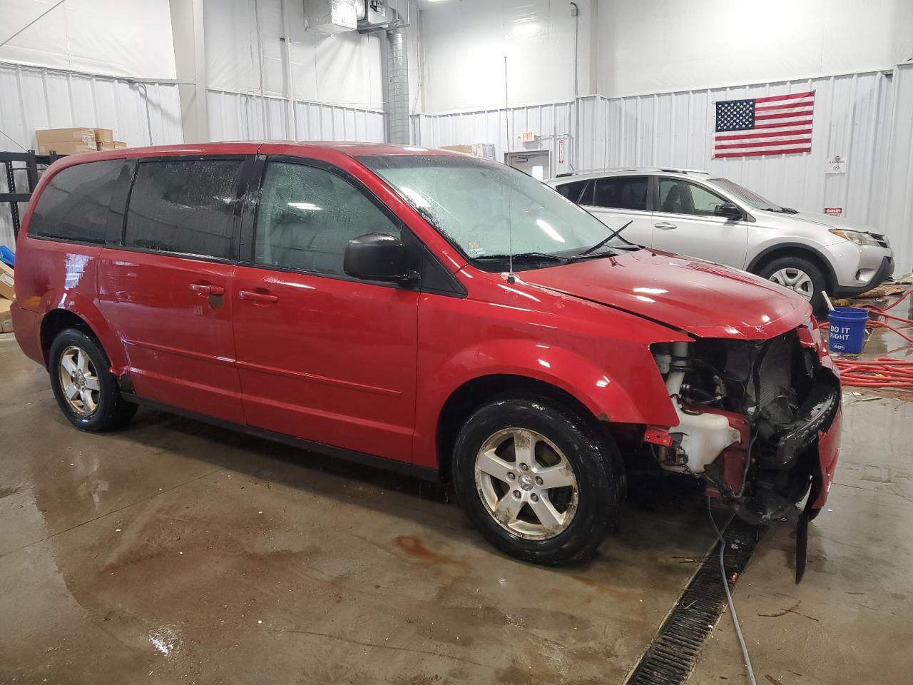 2009 Dodge Caravan - Image 4