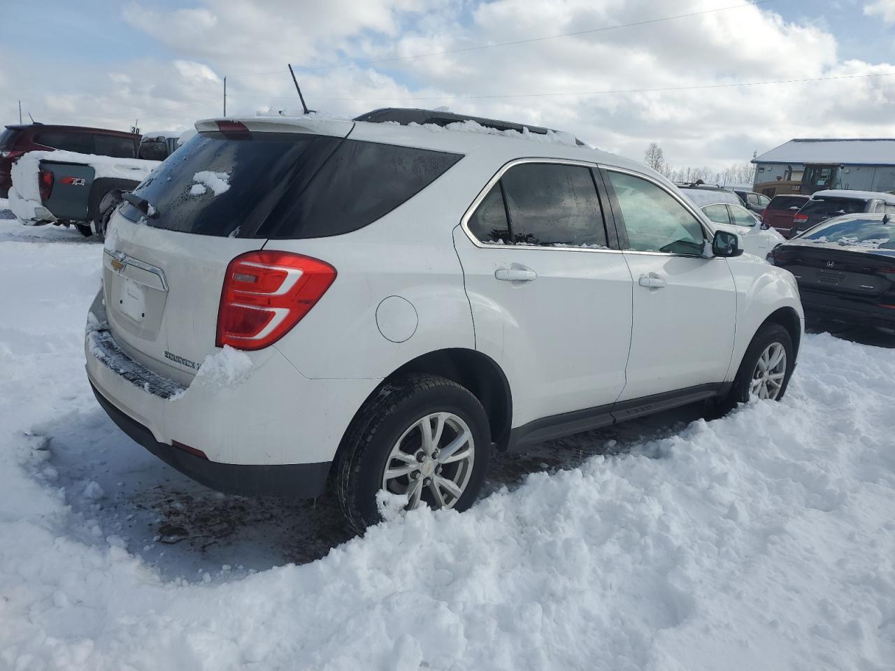 2016 Chevrolet Equinox - Image 3