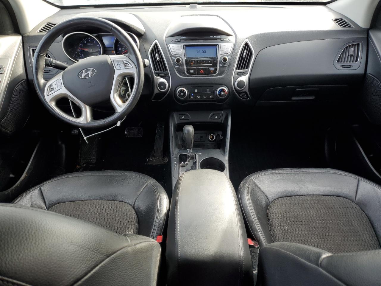 2012 Hyundai Tucson - Image 8