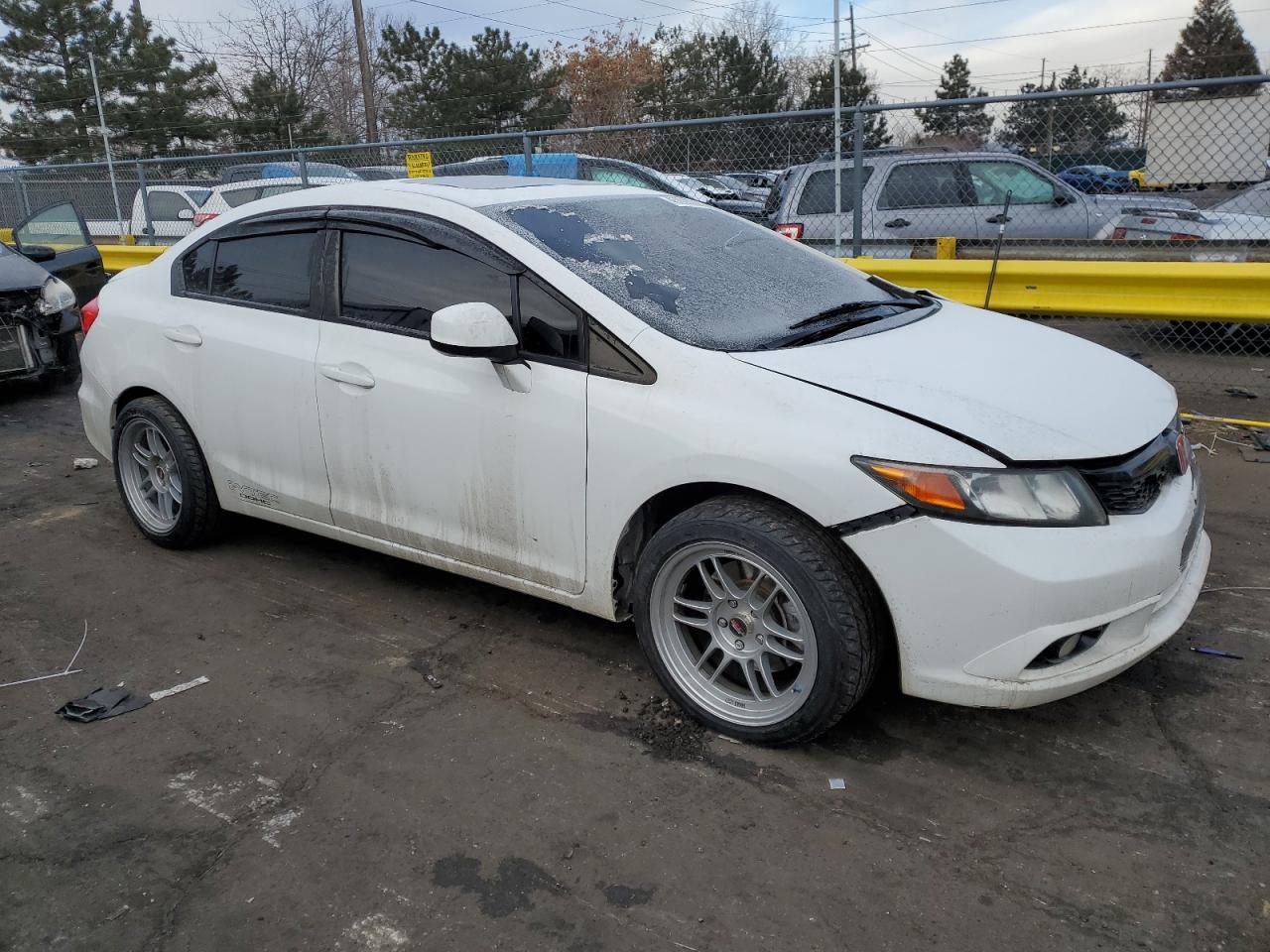 2012 Honda Civic - Image 4