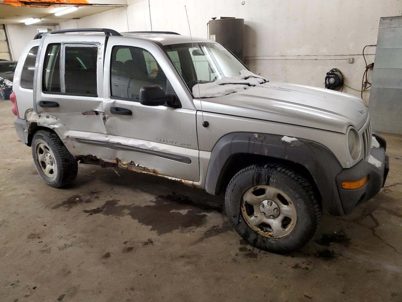 2003 Jeep Liberty (North America) - Image 4