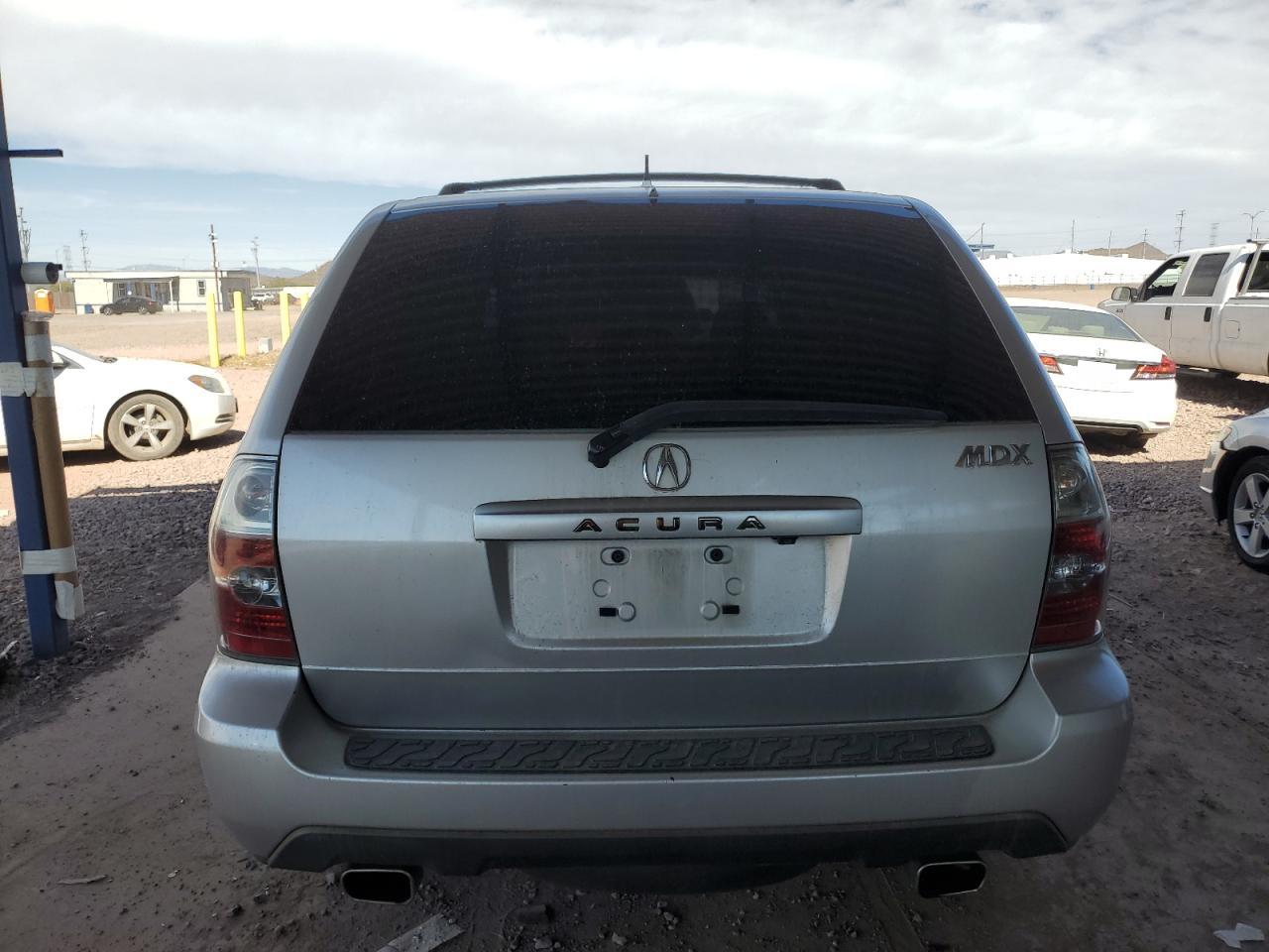 2005 Acura Mdx Touring VIN: 2HNYD18865H540621 Lot: 56944975