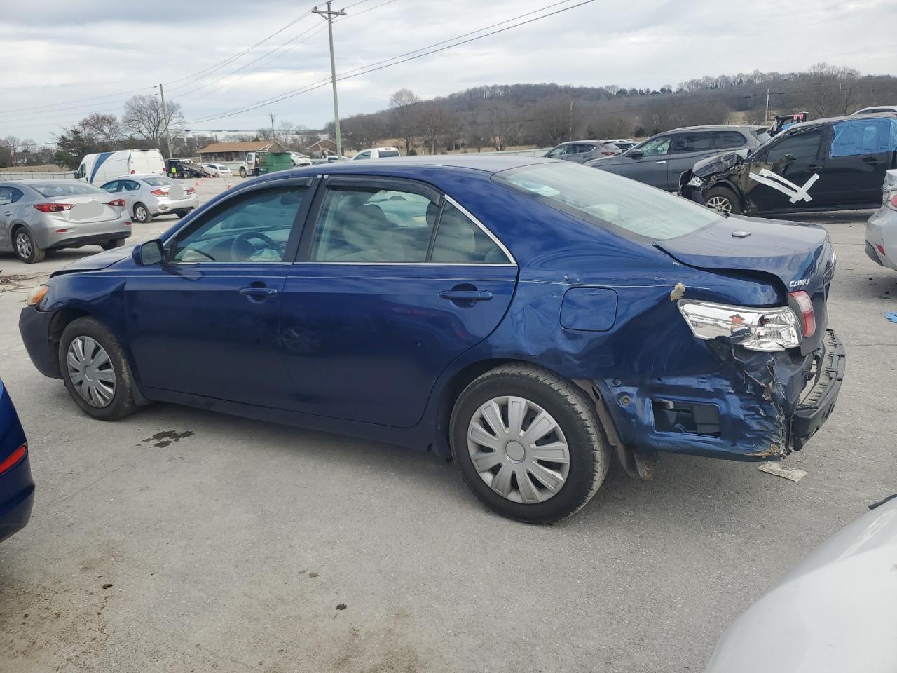 2009 Toyota Camry - Image 2