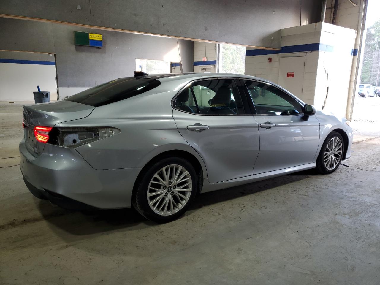 2018 Toyota Camry - Image 3