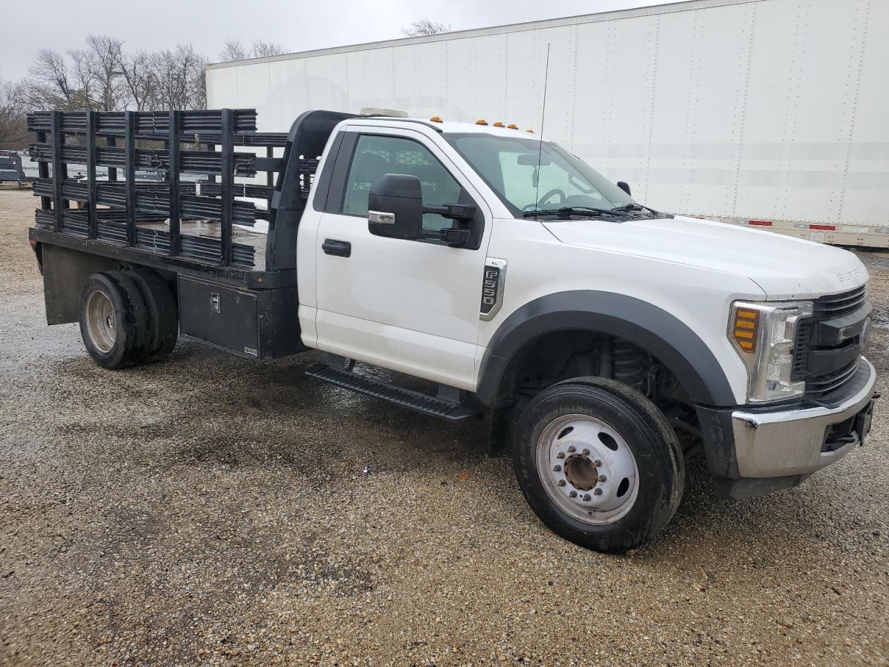 2018 Ford F550 - Image 4