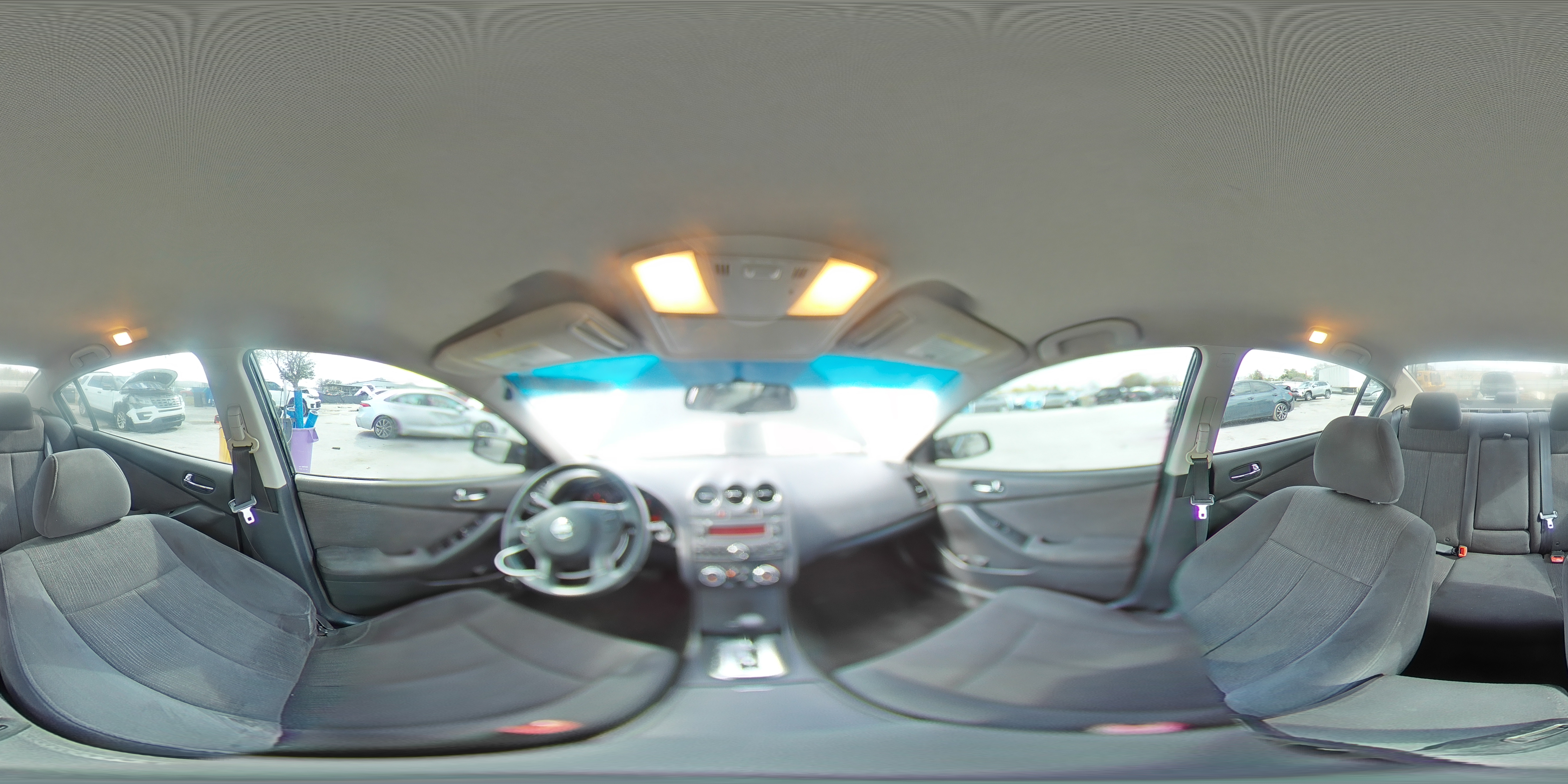 2011 Nissan Altima - Image 13