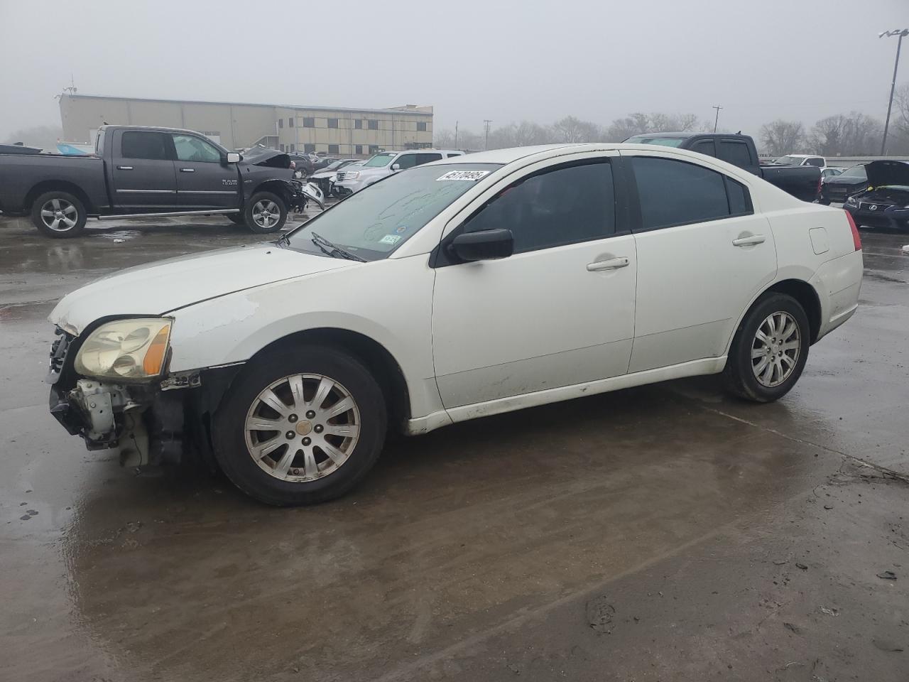 2008 Mitsubishi Galant - Image 1
