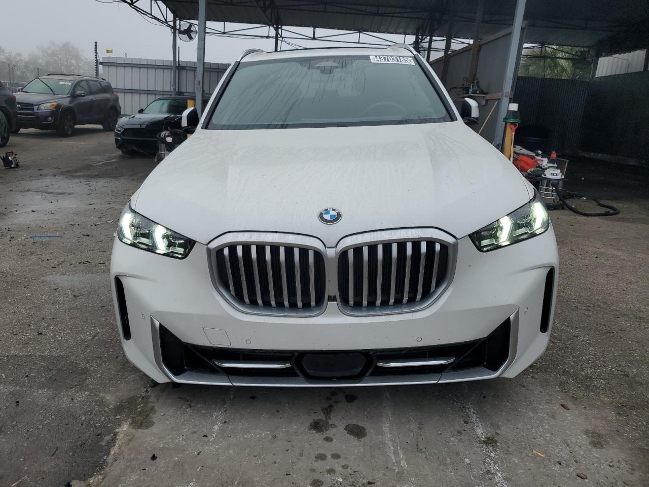 2024 BMW X5 - Image 5