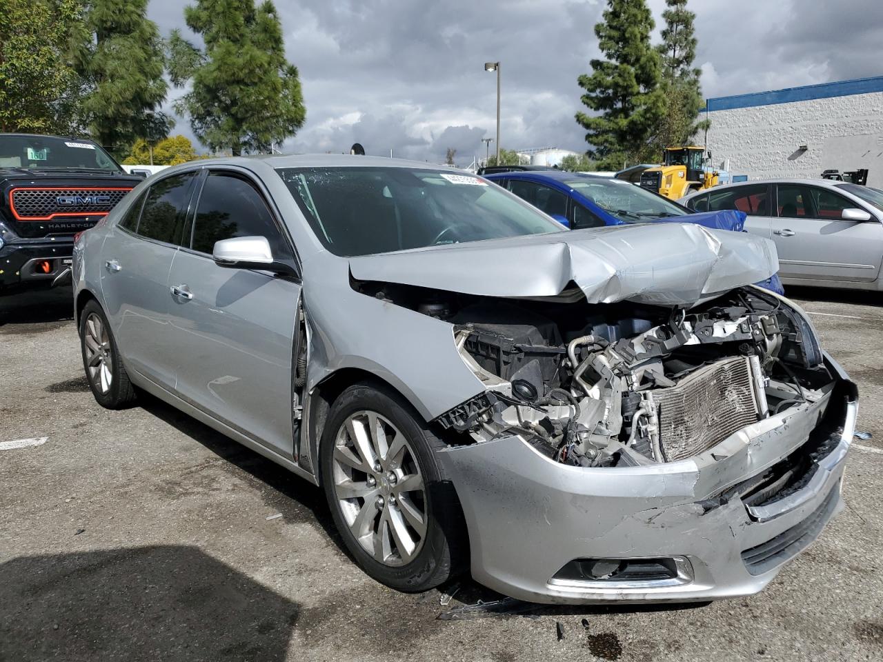 2014 Chevrolet Malibu - Image 4
