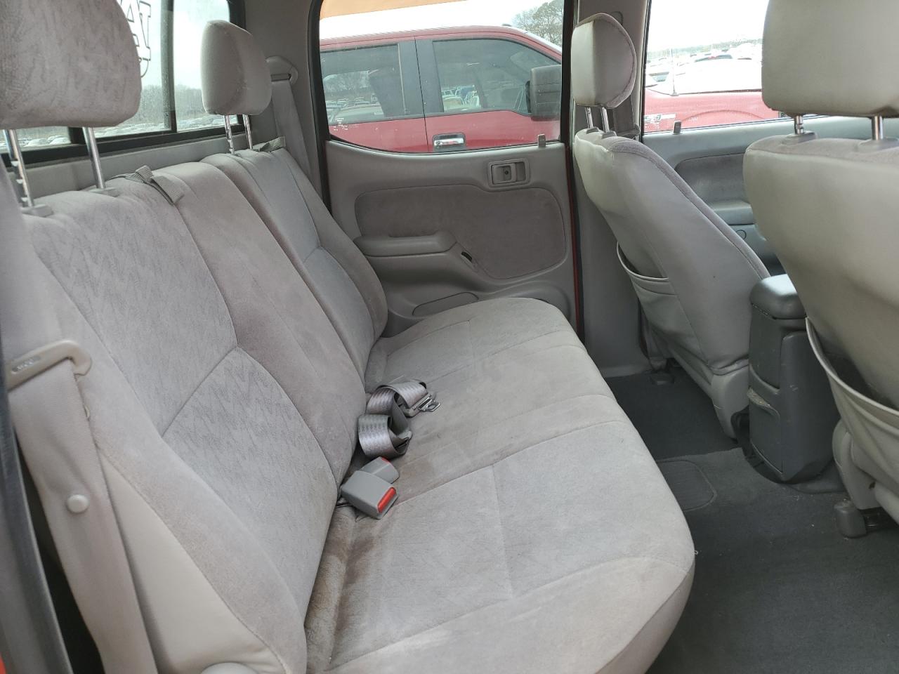 2001 Toyota Tacoma - Image 10