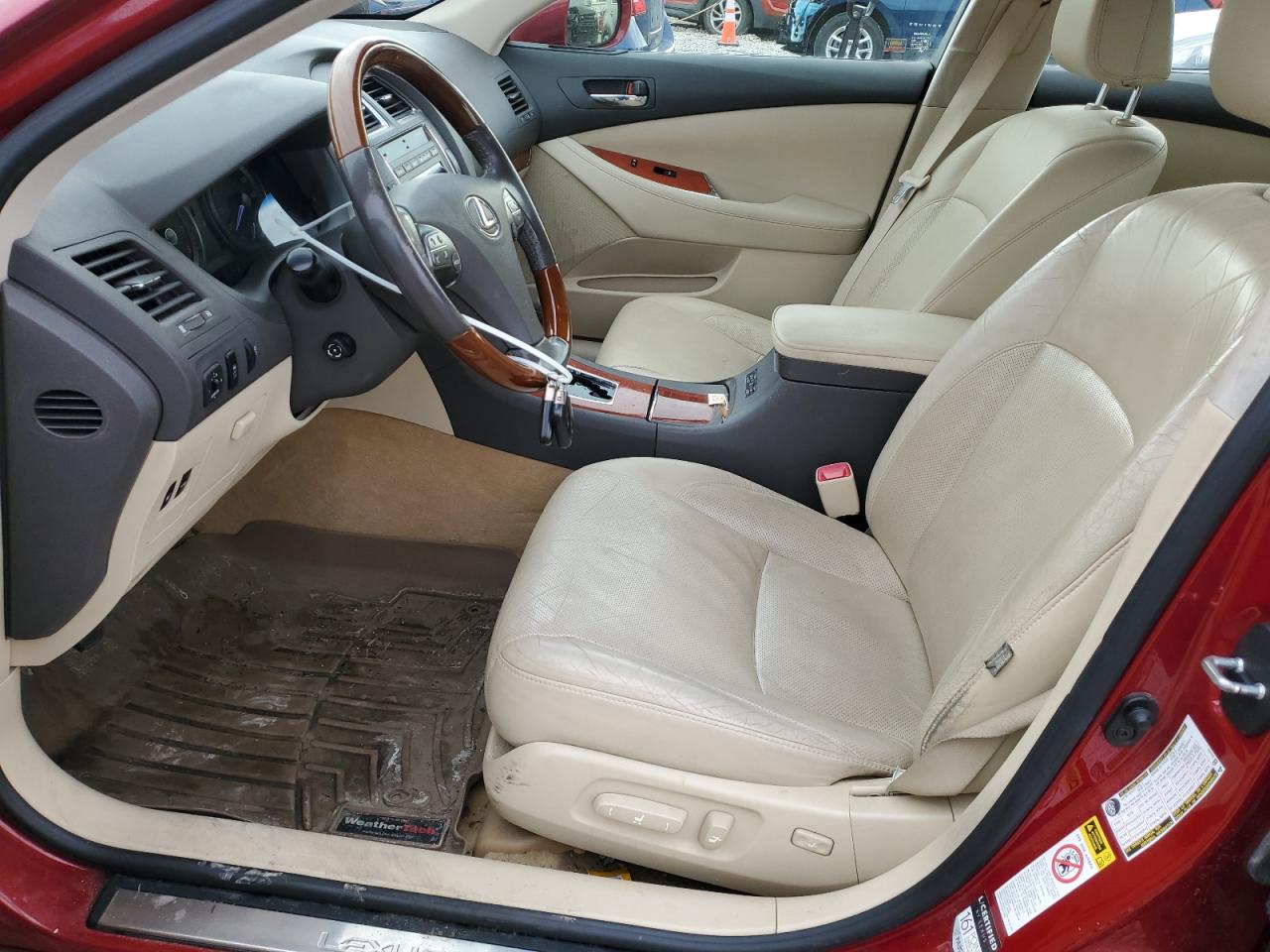 2010 Lexus ES - Image 7