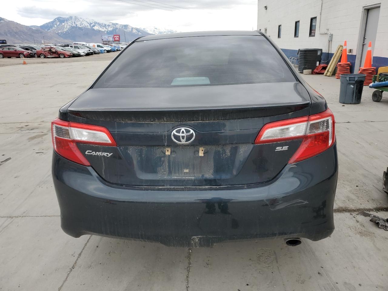 2014 Toyota Camry - Image 6