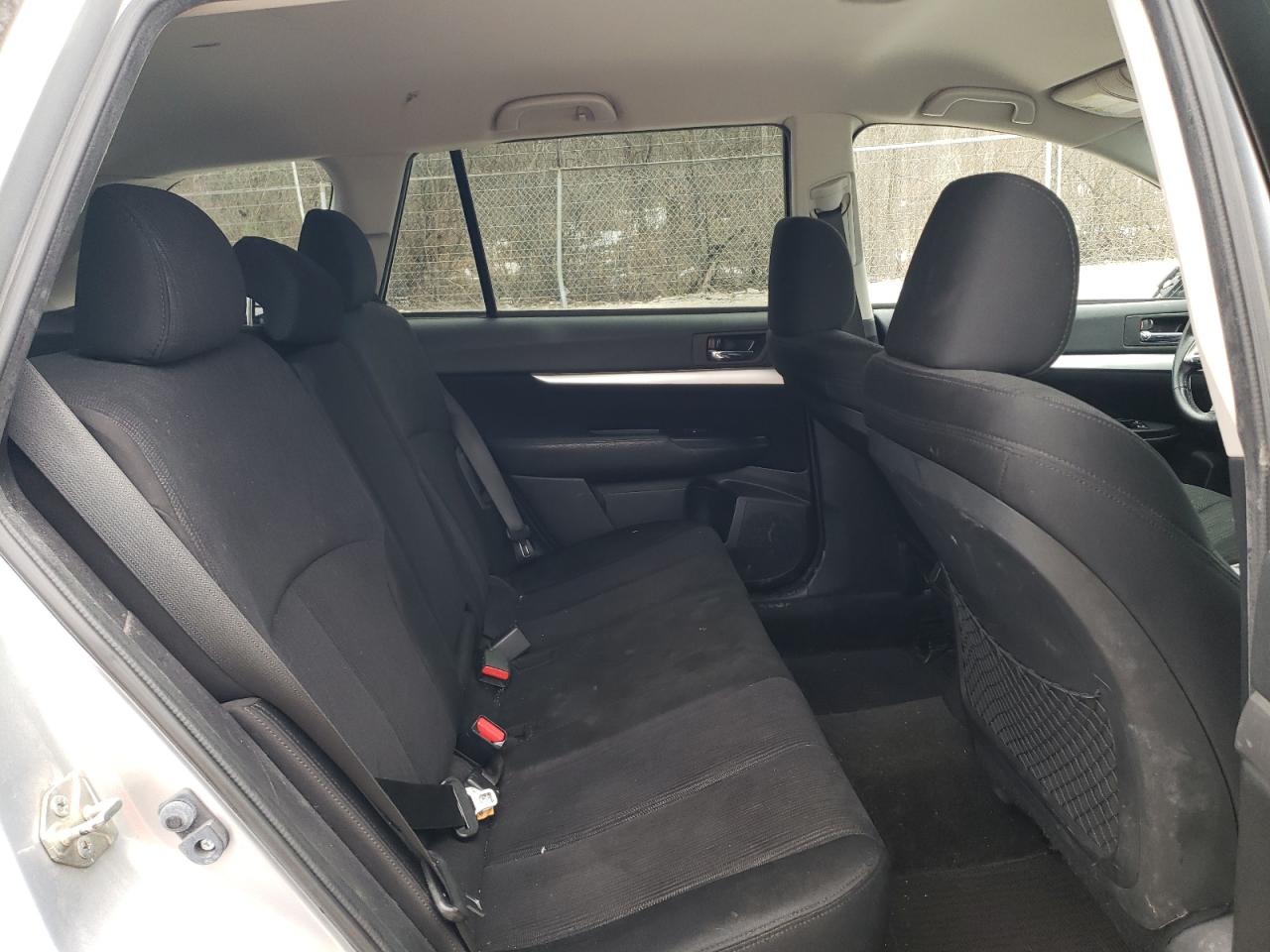 2014 Subaru Outback - Image 11
