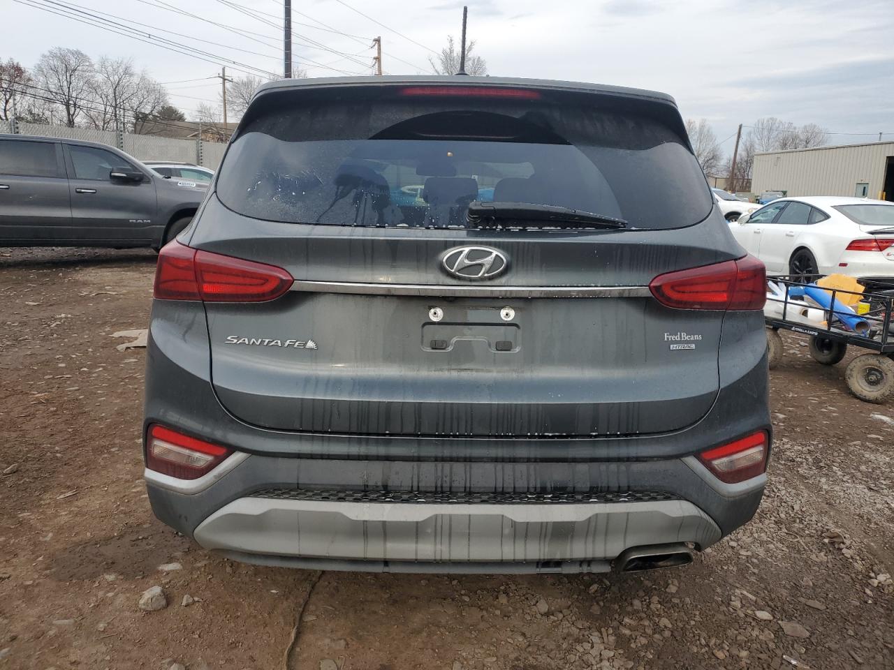 2019 Hyundai Santa Fe - Image 6