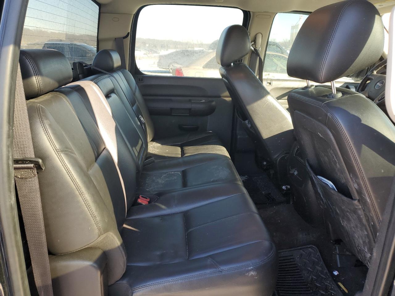 2011 GMC Sierra - Image 10