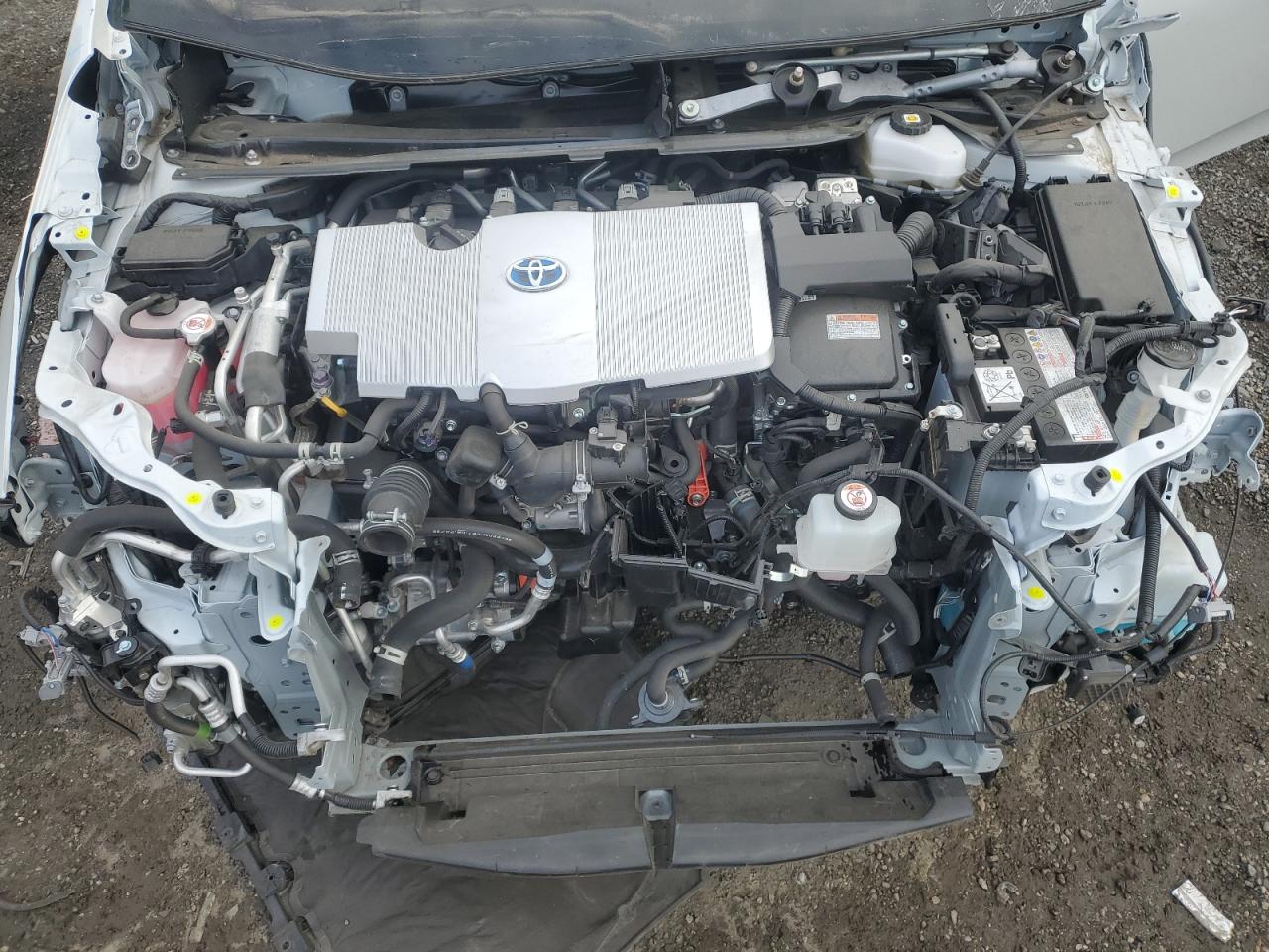 2022 Toyota Prius - Image 11