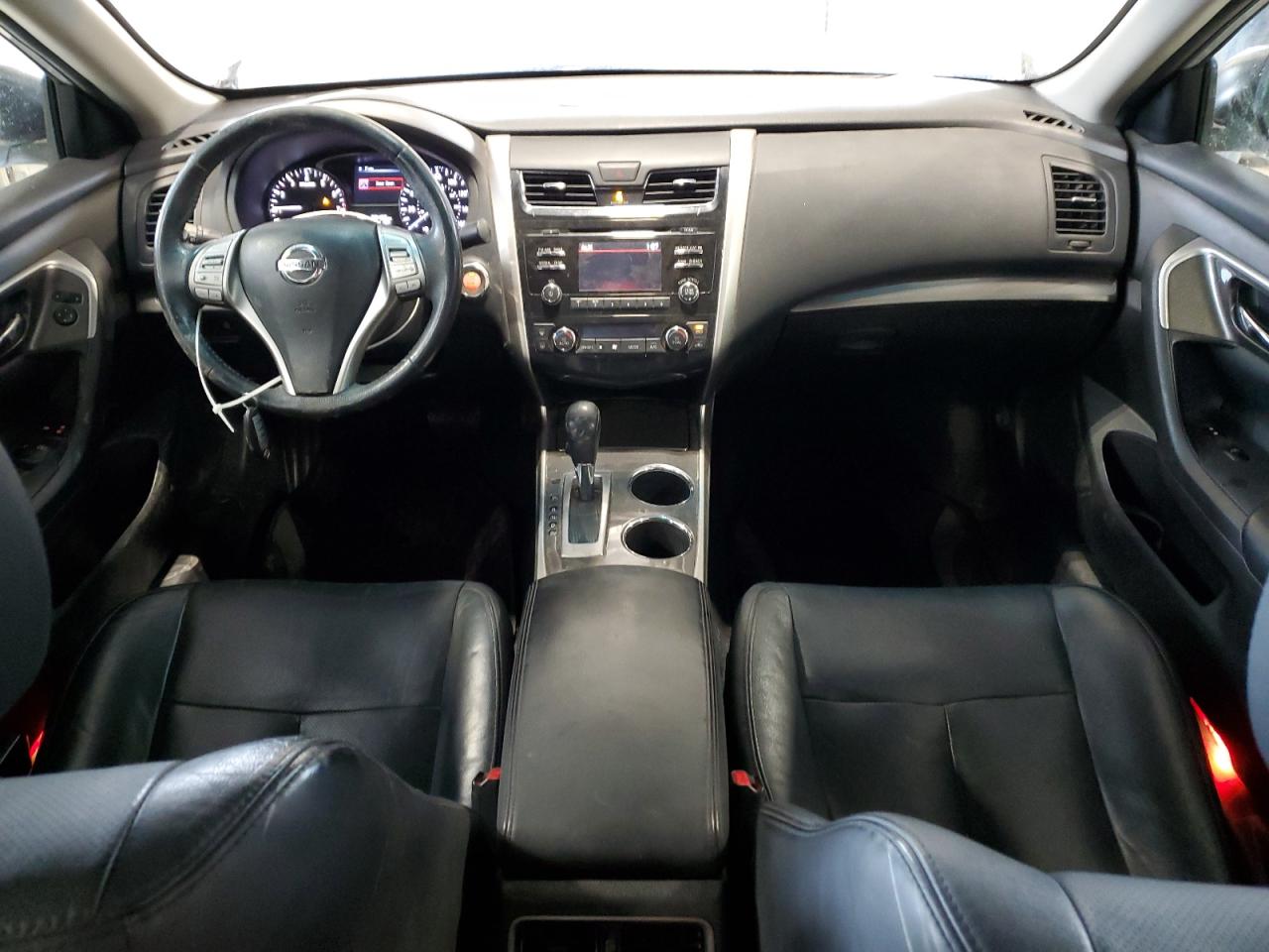 2014 Nissan Altima - Image 8