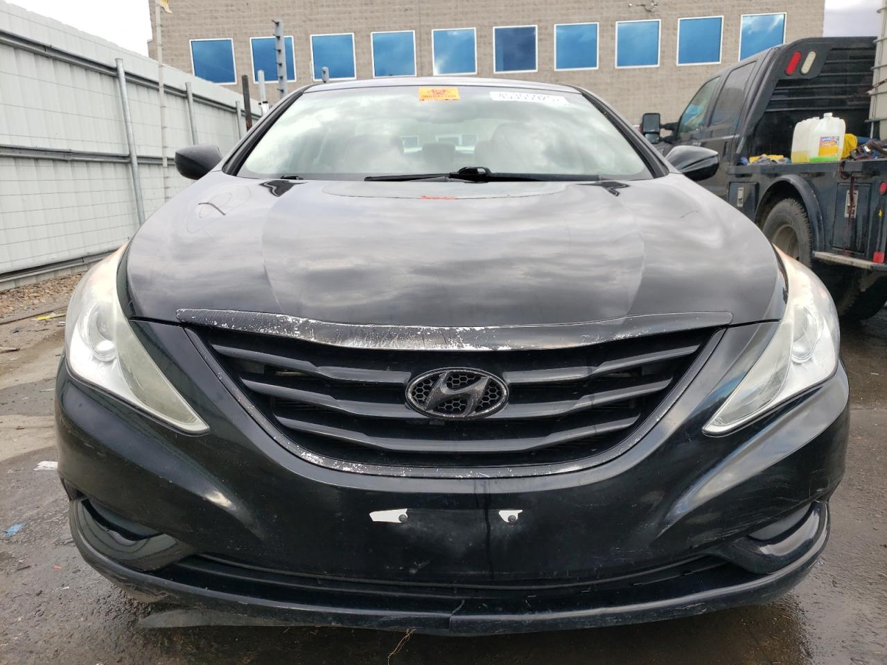 2012 Hyundai Sonata - Image 5