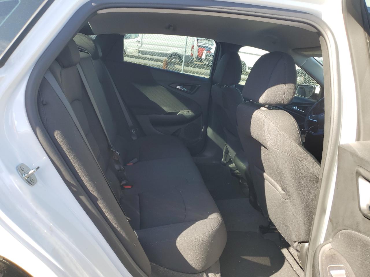 2020 Chevrolet Malibu - Image 10