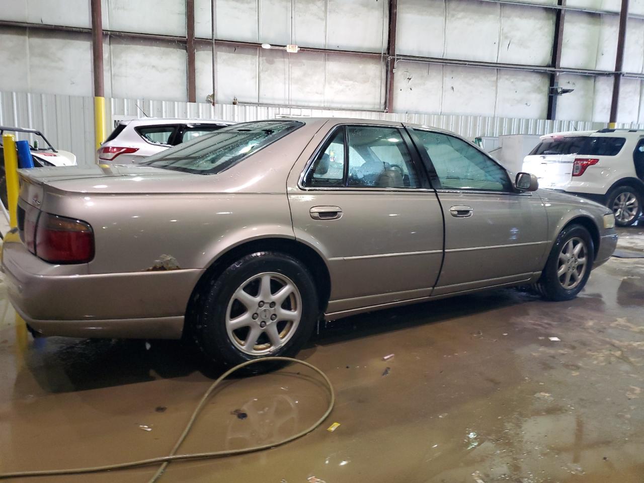 2001 Cadillac Seville - Image 3