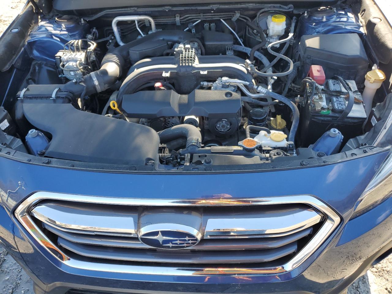 2019 Subaru Outback - Image 12
