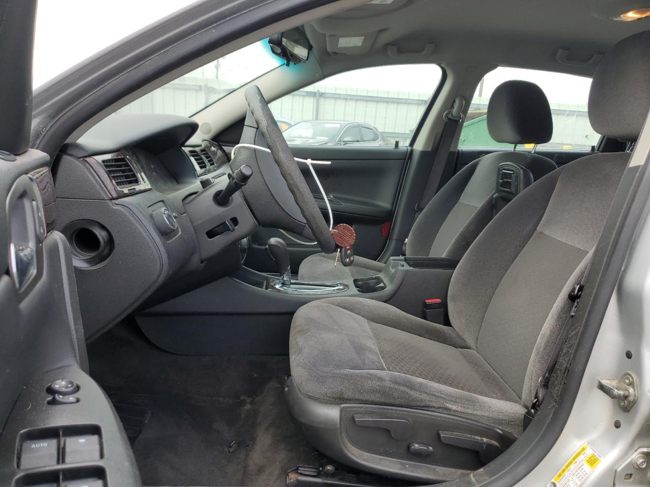 2015 Chevrolet Impala - Image 7