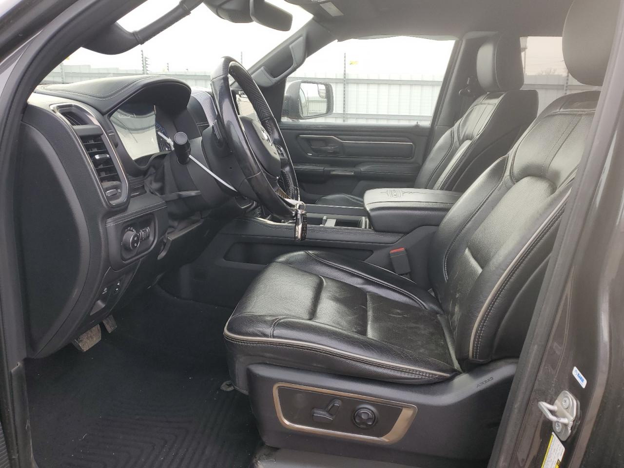 2019 RAM 1500 - Image 7