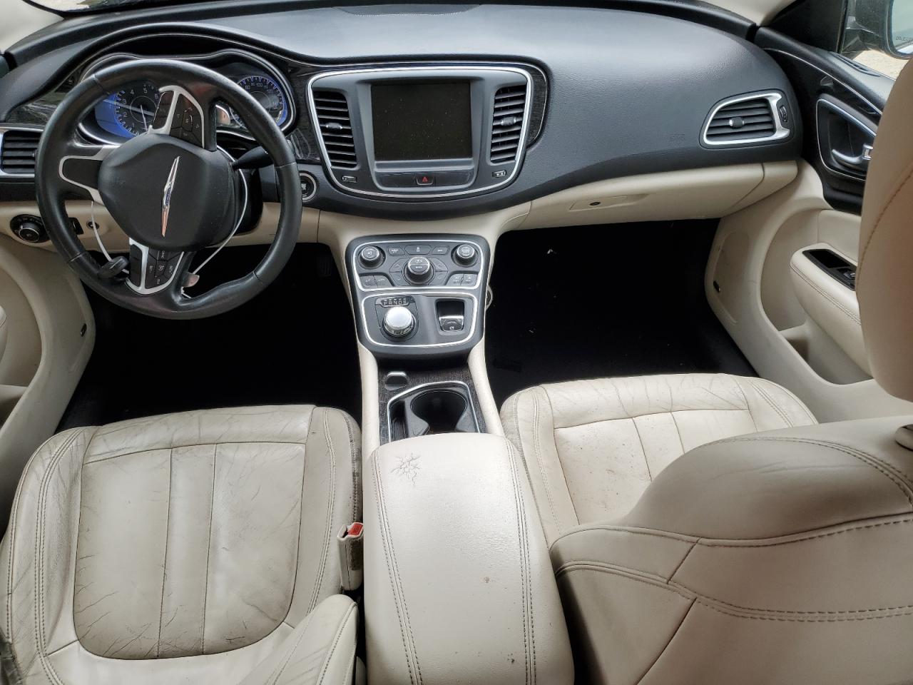 2015 Chrysler 200 - Image 8