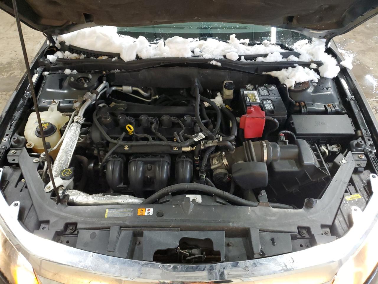 2012 Ford Fusion - Image 11