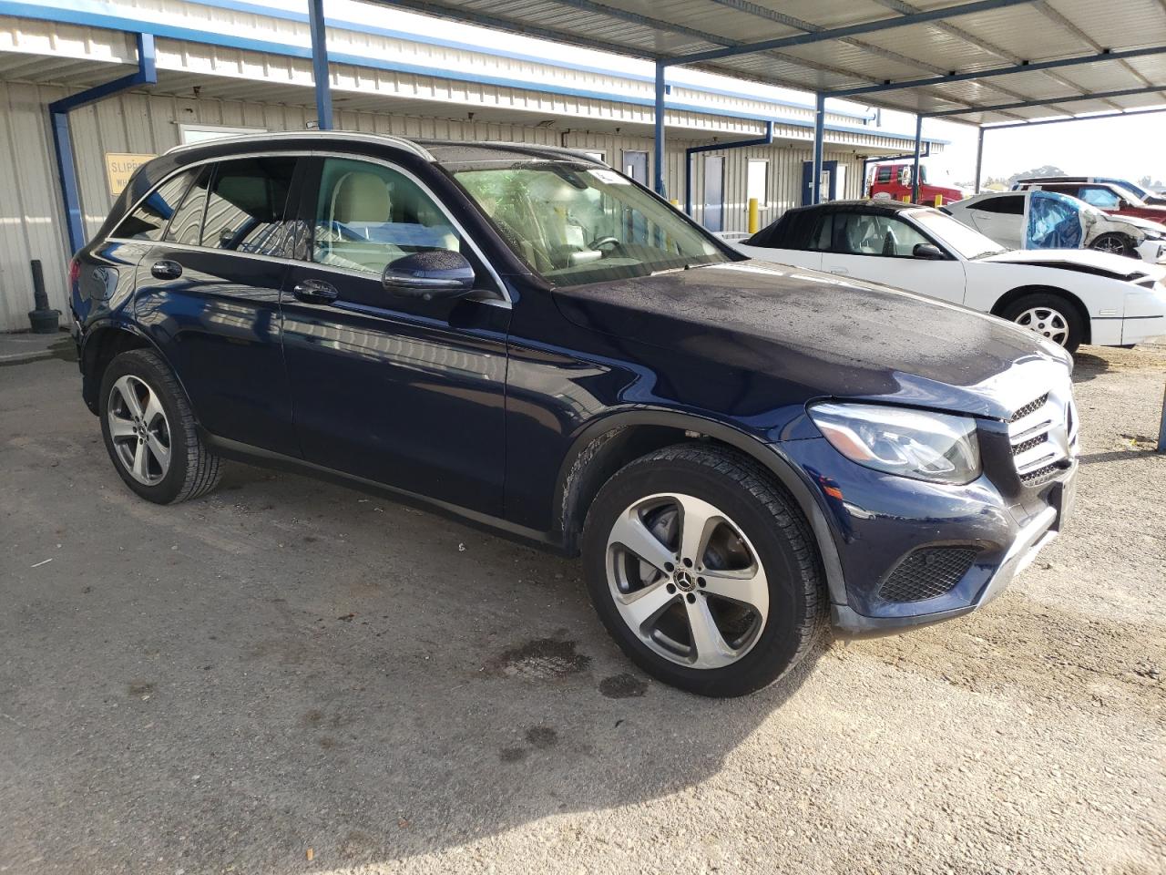 2019 Mercedes-Benz GLC - Image 4