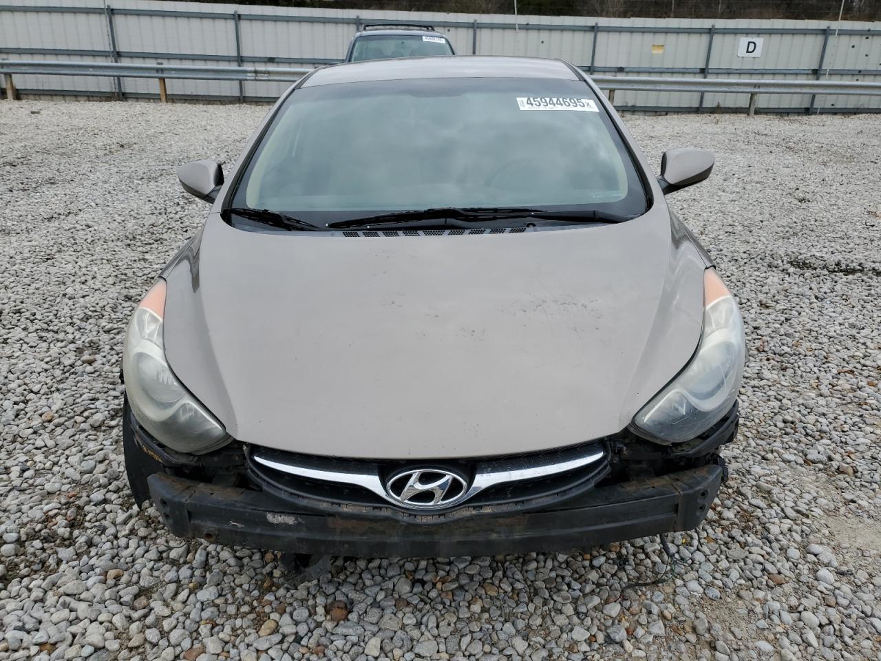2013 Hyundai Elantra - Image 5