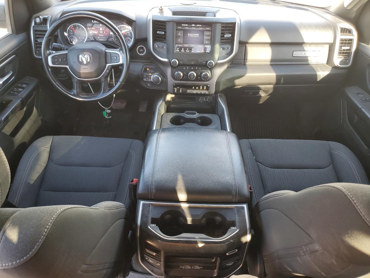 2021 RAM 1500 - Image 8