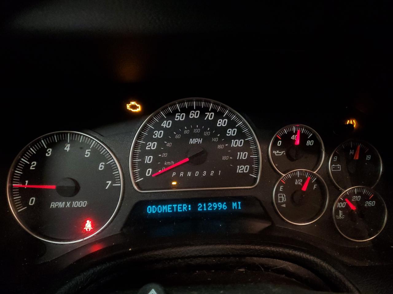 2007 GMC Envoy - Image 9