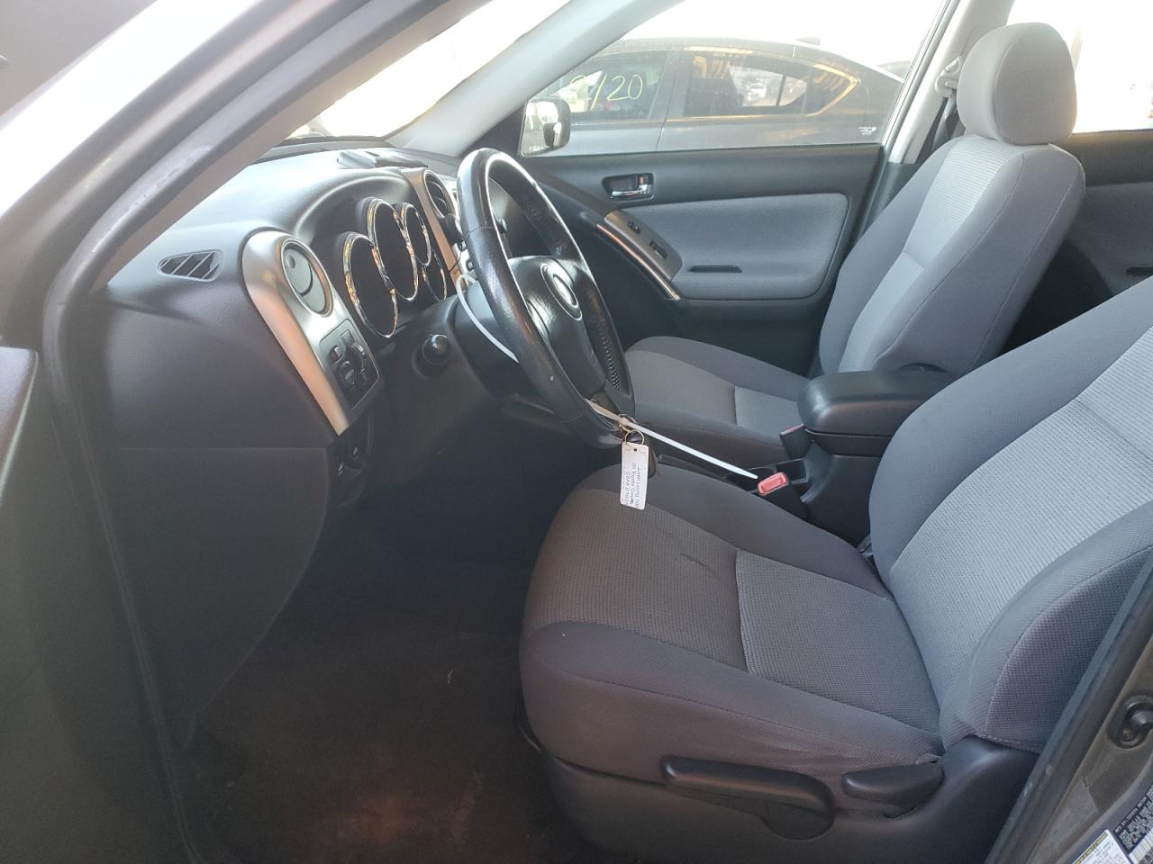 2005 Toyota Corolla - Image 7