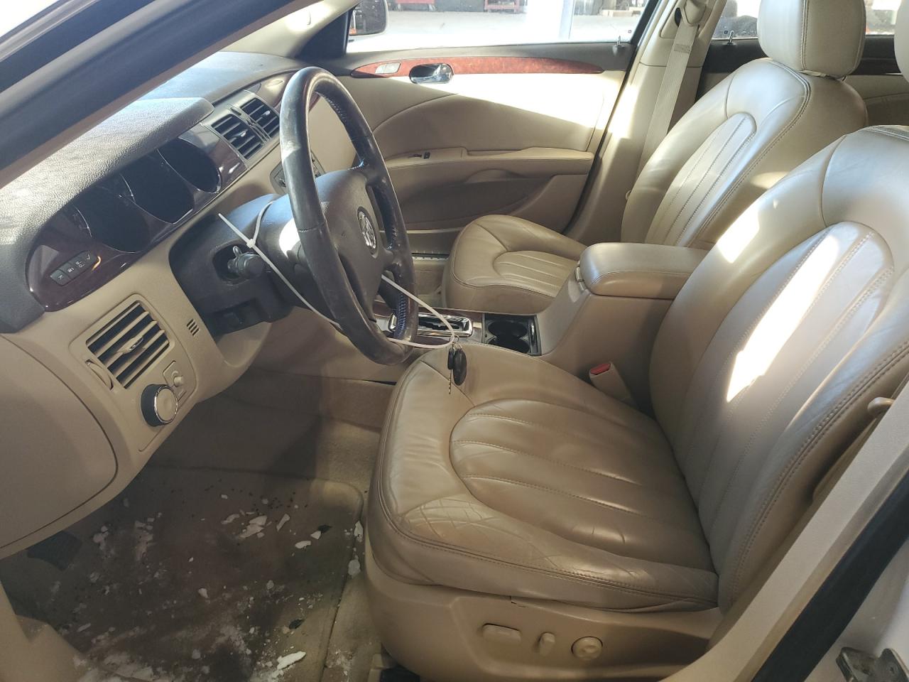 2008 Buick Lucerne - Image 7