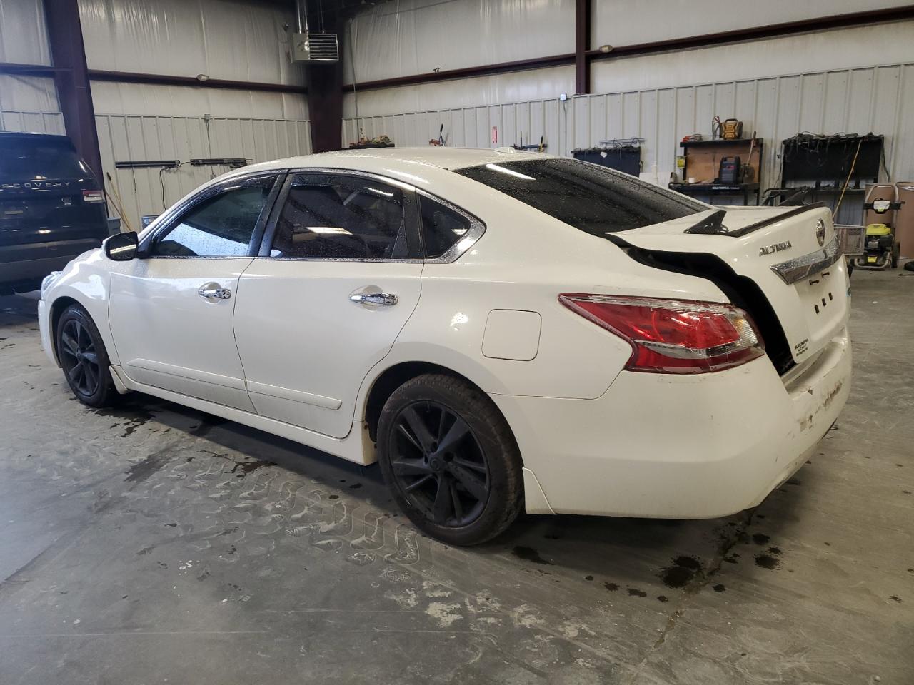 2013 Nissan Altima - Image 2