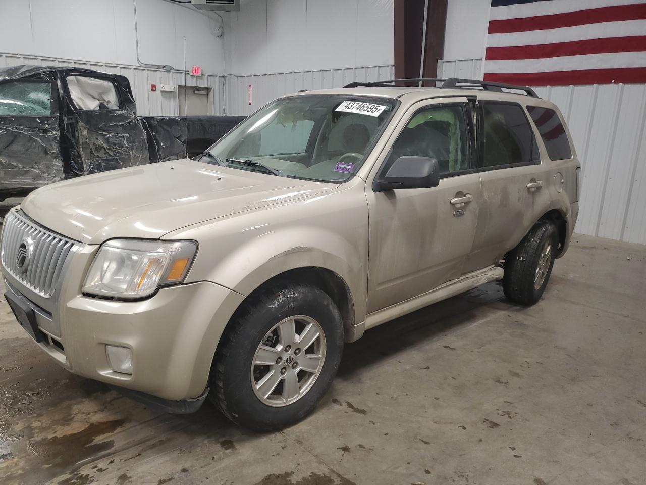 2010 Mercury Mariner - Image 1